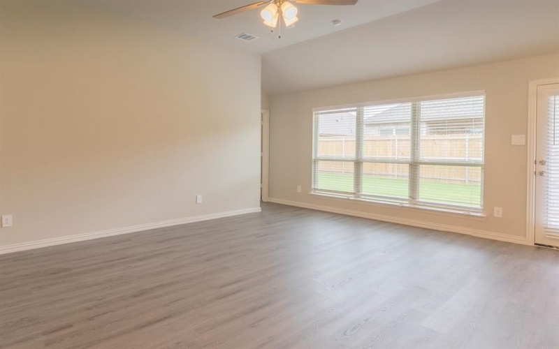 216 Painted Trail, Forney, TX 75126, 4 Habitaciones Habitaciones , ,2 BañosBaños,Residential Lease,En Alquiler,216 Painted Trail,20964331