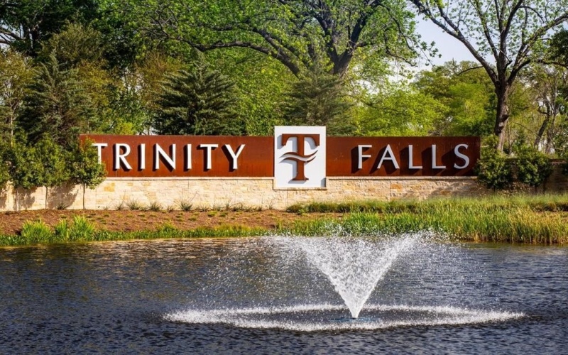 332 Bay Laurel Road, McKinney, TX 75071, 4 Bedrooms Bedrooms, ,5 BathroomsBathrooms,Residential,For Sale,332 Bay Laurel Road,20964352
