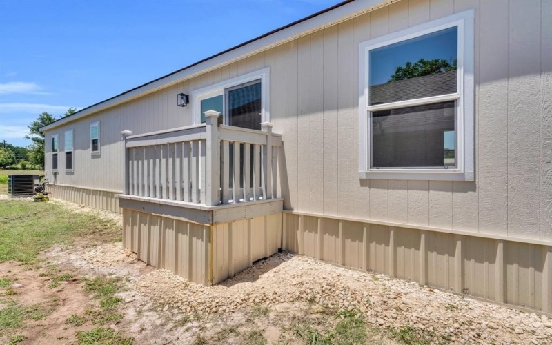 5426 Highview Drive, Granbury, TX 76048, 3 Bedrooms Bedrooms, ,2 BathroomsBathrooms,Residential,For Sale,5426 Highview Drive,20963158