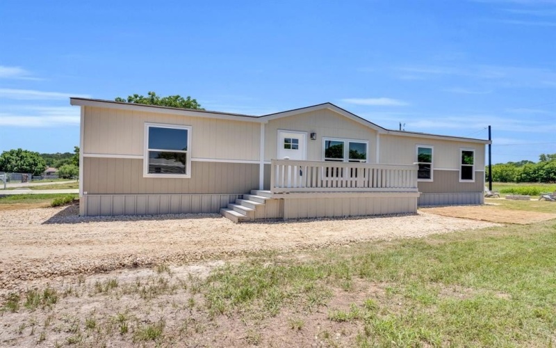 5426 Highview Drive, Granbury, TX 76048, 3 Bedrooms Bedrooms, ,2 BathroomsBathrooms,Residential,For Sale,5426 Highview Drive,20963158