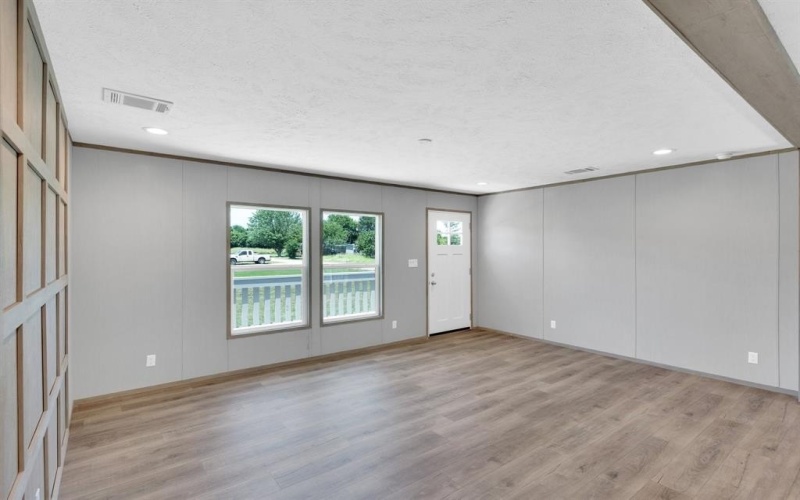 5426 Highview Drive, Granbury, TX 76048, 3 Bedrooms Bedrooms, ,2 BathroomsBathrooms,Residential,For Sale,5426 Highview Drive,20963158