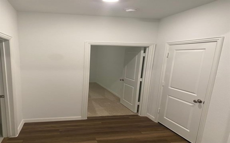 1613 Pine valley Drive, Fort Worth, TX 76052, 4 Bedrooms Bedrooms, ,2 BathroomsBathrooms,Residential Lease,For Rent,1613 Pine valley Drive,20963324