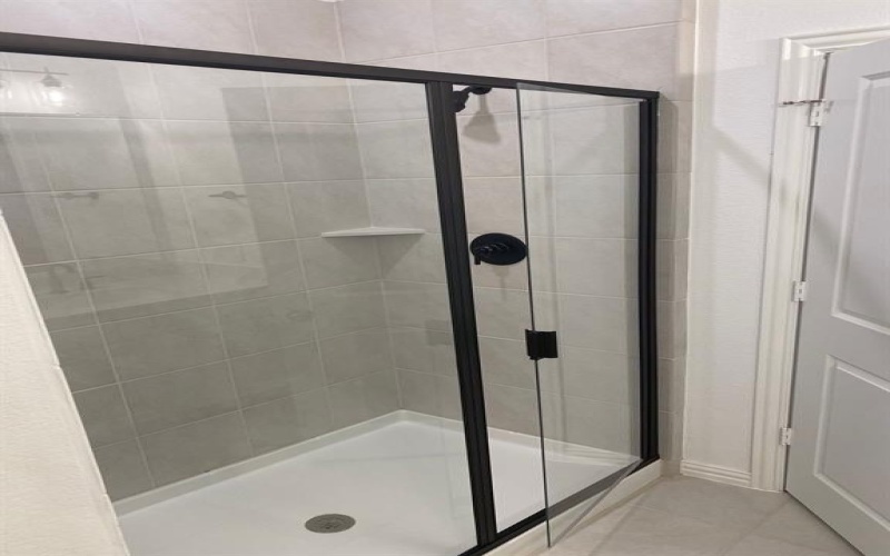 1613 Pine valley Drive, Fort Worth, TX 76052, 4 Bedrooms Bedrooms, ,2 BathroomsBathrooms,Residential Lease,For Rent,1613 Pine valley Drive,20963324