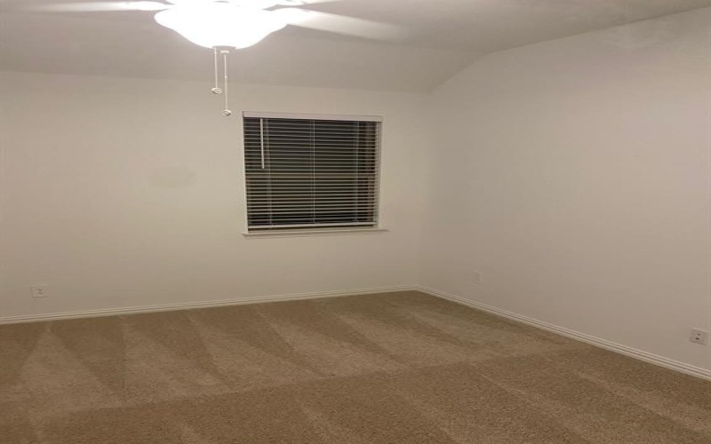 1613 Pine valley Drive, Fort Worth, TX 76052, 4 Bedrooms Bedrooms, ,2 BathroomsBathrooms,Residential Lease,For Rent,1613 Pine valley Drive,20963324