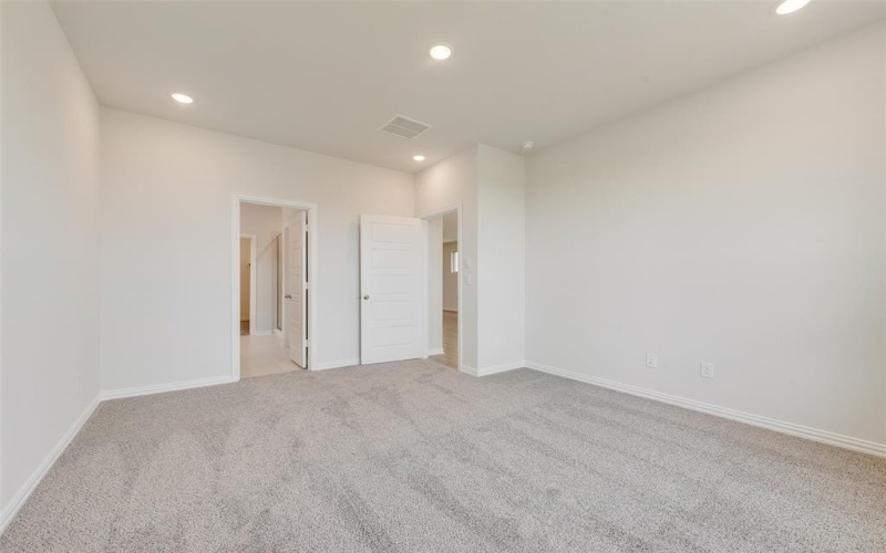 1112 Redcoat Drive, Forney, TX 75126, 4 Bedrooms Bedrooms, ,2 BathroomsBathrooms,Residential,For Sale,1112 Redcoat Drive,20963326