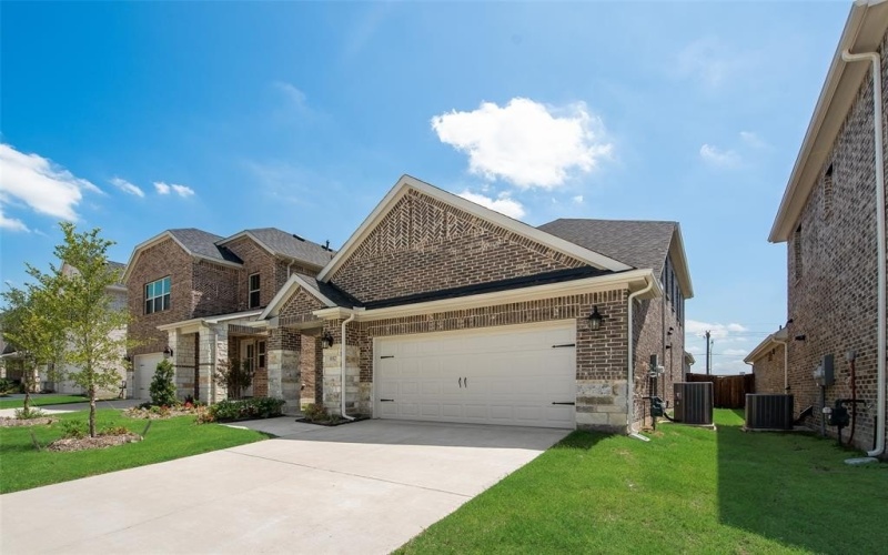 1112 Redcoat Drive, Forney, TX 75126, 4 Bedrooms Bedrooms, ,2 BathroomsBathrooms,Residential,For Sale,1112 Redcoat Drive,20963326