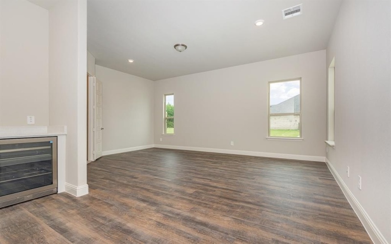 1504 Lynx Loop, Forney, TX 75126, 6 Bedrooms Bedrooms, ,5 BathroomsBathrooms,Residential,For Sale,1504 Lynx Loop,20963353