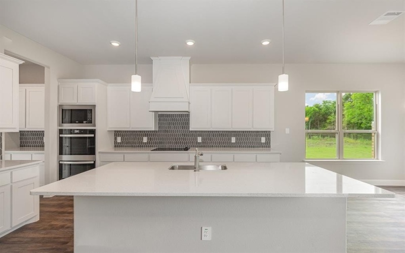 1504 Lynx Loop, Forney, TX 75126, 6 Bedrooms Bedrooms, ,5 BathroomsBathrooms,Residential,For Sale,1504 Lynx Loop,20963353