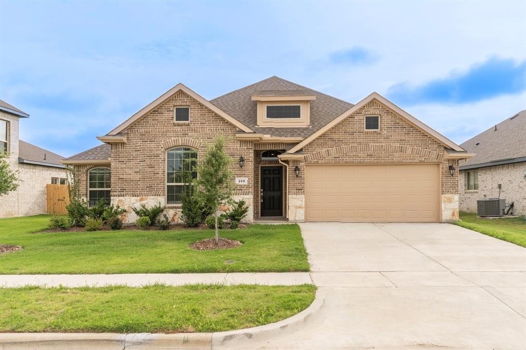 208 Painted Trail, Forney, TX 75126, 5 Habitaciones Habitaciones , ,2 BañosBaños,Residential Lease,En Alquiler,208 Painted Trail,20963491