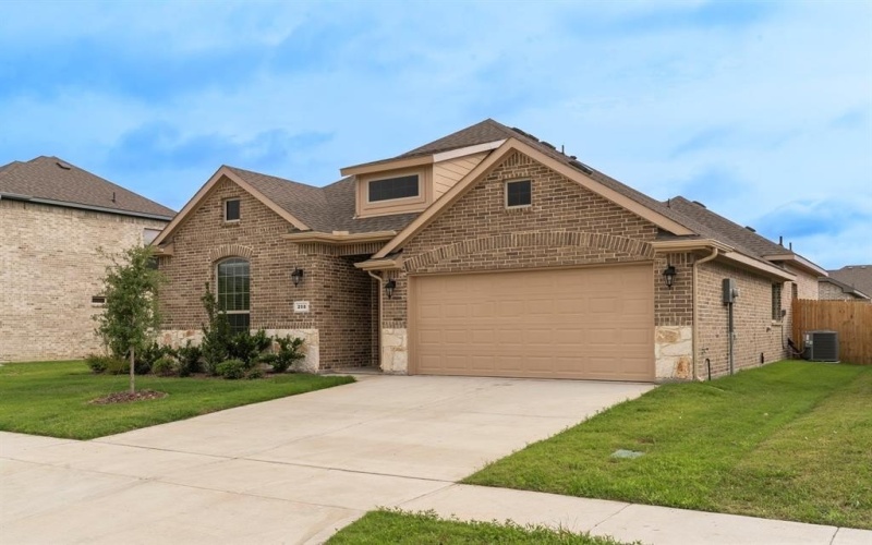 208 Painted Trail, Forney, TX 75126, 5 Habitaciones Habitaciones , ,2 BañosBaños,Residential Lease,En Alquiler,208 Painted Trail,20963491