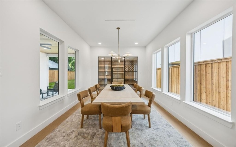 6244 Richmond Avenue, Dallas, TX 75214, 6 Bedrooms Bedrooms, ,7 BathroomsBathrooms,Residential,For Sale,6244 Richmond Avenue,20963672