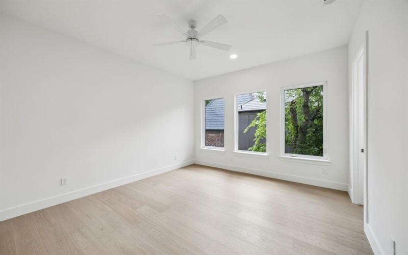 6244 Richmond Avenue, Dallas, TX 75214, 6 Bedrooms Bedrooms, ,7 BathroomsBathrooms,Residential,For Sale,6244 Richmond Avenue,20963672