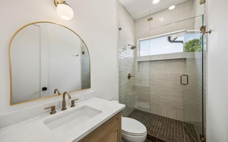 6244 Richmond Avenue, Dallas, TX 75214, 6 Bedrooms Bedrooms, ,7 BathroomsBathrooms,Residential,For Sale,6244 Richmond Avenue,20963672