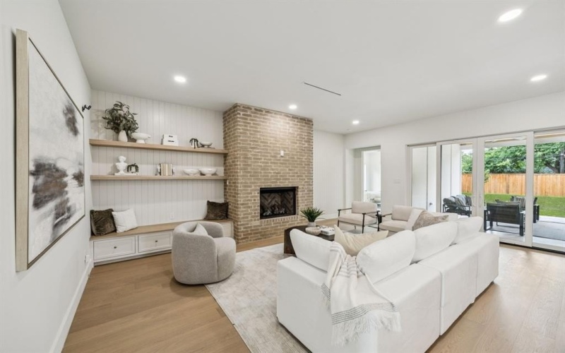 6244 Richmond Avenue, Dallas, TX 75214, 6 Bedrooms Bedrooms, ,7 BathroomsBathrooms,Residential,For Sale,6244 Richmond Avenue,20963672