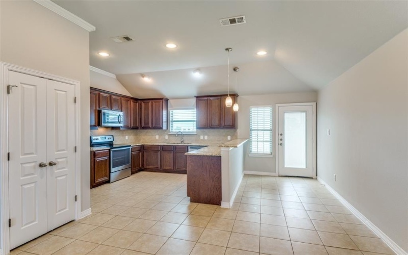 272 Irick Court, Aubrey, TX 76227, 3 Bedrooms Bedrooms, ,2 BathroomsBathrooms,Residential Lease,For Rent,272 Irick Court,20963738