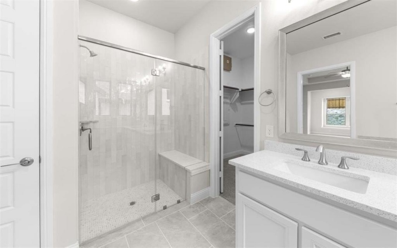 2211 Morris Street, Rockwall, TX 75087, 5 Habitaciones Habitaciones , ,5 BañosBaños,Residential,En Venta,2211 Morris Street,20963815