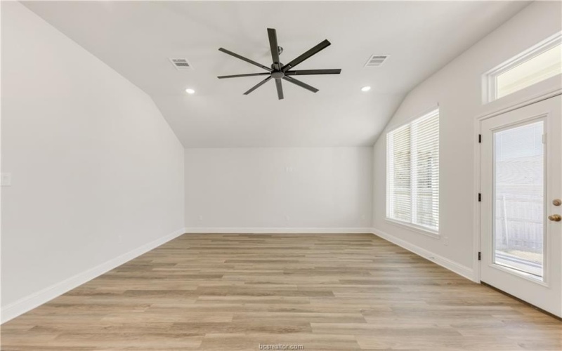 6206 Southern Cross Drive, College Station, TX 77845, 3 Bedrooms Bedrooms, ,2 BathroomsBathrooms,Residential,For Sale,6206 Southern Cross Drive,24008967