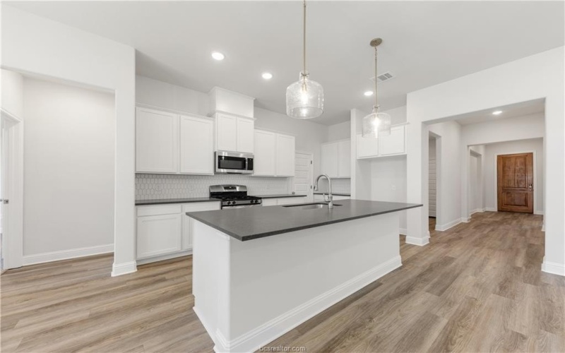 6206 Southern Cross Drive, College Station, TX 77845, 3 Bedrooms Bedrooms, ,2 BathroomsBathrooms,Residential,For Sale,6206 Southern Cross Drive,24008967