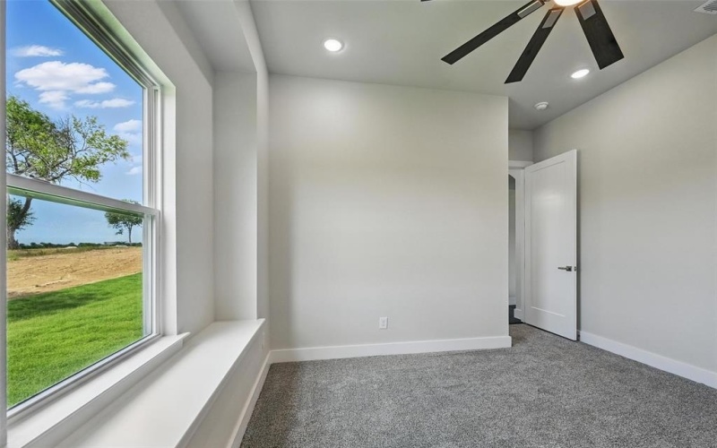 147 Barefoot Bay, Corsicana, TX 75109, 3 Bedrooms Bedrooms, ,2 BathroomsBathrooms,Residential,For Sale,147 Barefoot Bay,20963919