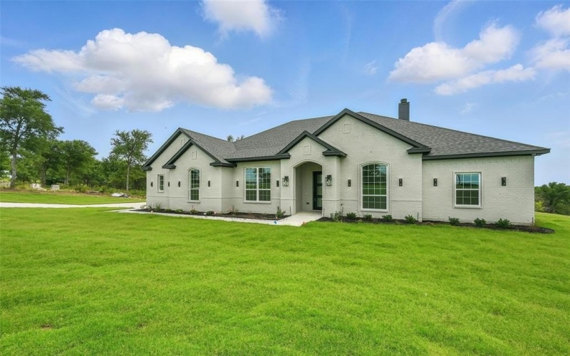 147 Barefoot Bay, Corsicana, TX 75109, 3 Bedrooms Bedrooms, ,2 BathroomsBathrooms,Residential,For Sale,147 Barefoot Bay,20963919