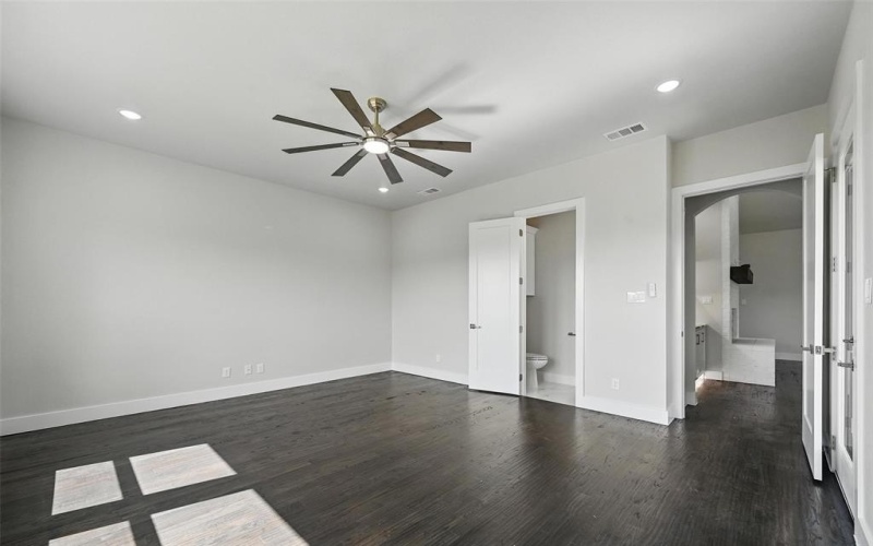 147 Barefoot Bay, Corsicana, TX 75109, 3 Bedrooms Bedrooms, ,2 BathroomsBathrooms,Residential,For Sale,147 Barefoot Bay,20963919