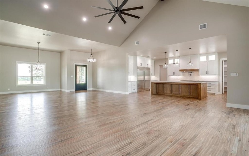 3019 Orchard Road, Bowie, TX 76230, 4 Habitaciones Habitaciones , ,3 BañosBaños,Residential,En Venta,3019 Orchard Road,20963936