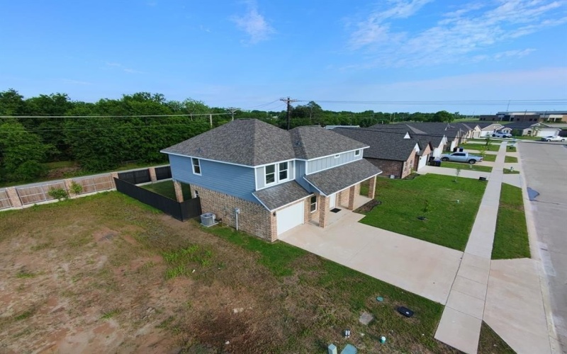 113 Hesed Street, Greenville, TX 75402, 4 Bedrooms Bedrooms, ,3 BathroomsBathrooms,Residential,For Sale,113 Hesed Street,20964035