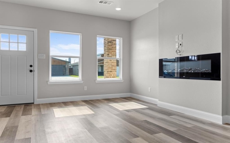 113 Hesed Street, Greenville, TX 75402, 4 Bedrooms Bedrooms, ,3 BathroomsBathrooms,Residential,For Sale,113 Hesed Street,20964035