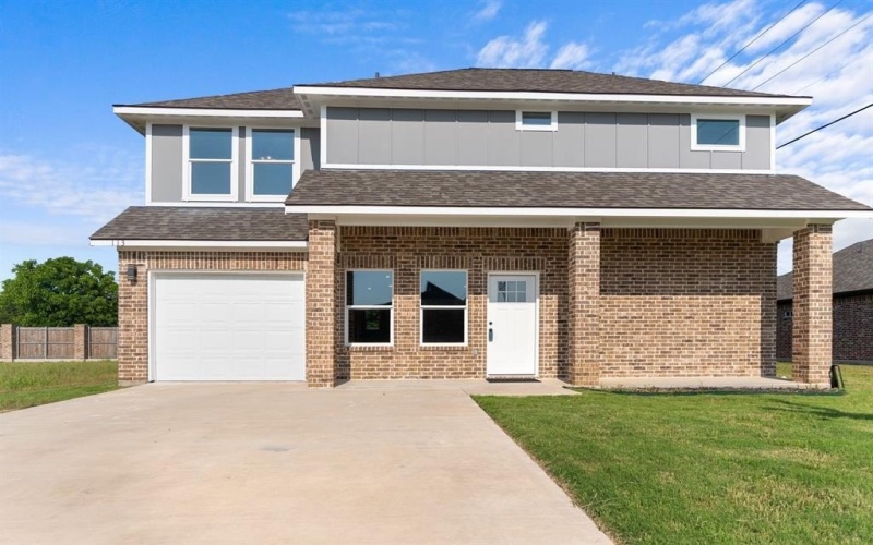 113 Hesed Street, Greenville, TX 75402, 4 Bedrooms Bedrooms, ,3 BathroomsBathrooms,Residential,For Sale,113 Hesed Street,20964035