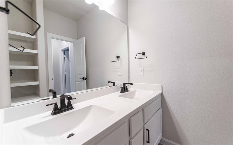 312 Big Antler Court, Heath, TX 75126, 5 Habitaciones Habitaciones , ,5 BañosBaños,Residential,En Venta,312 Big Antler Court,20964048