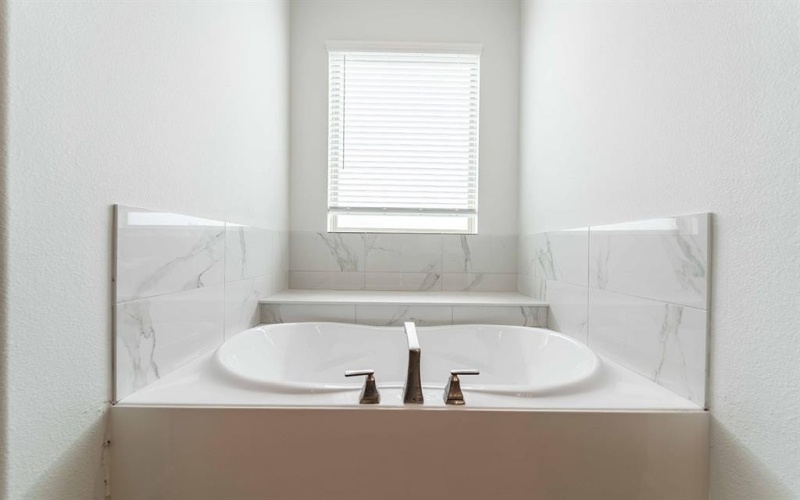 104 Deep Water Court, Heath, TX 75126, 5 Habitaciones Habitaciones , ,3 BañosBaños,Residential,En Venta,104 Deep Water Court,20964113