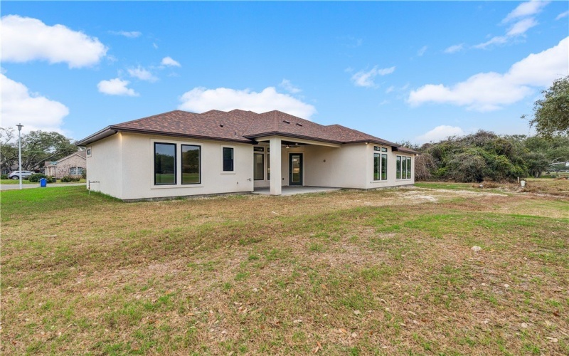 102 Cedar Ridge Drive, Rockport, TX 78382, 4 Habitaciones Habitaciones , ,3 BañosBaños,Residential,En Venta,102 Cedar Ridge Drive,445691