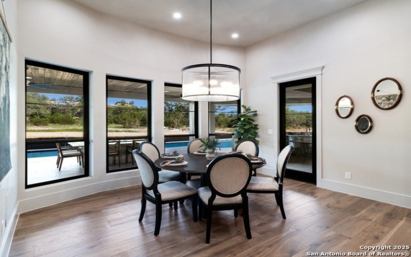 220 Easy Money, Boerne, TX 78006, 6 Bedrooms Bedrooms, ,7 BathroomsBathrooms,Residential,For Sale,220 Easy Money,1874221