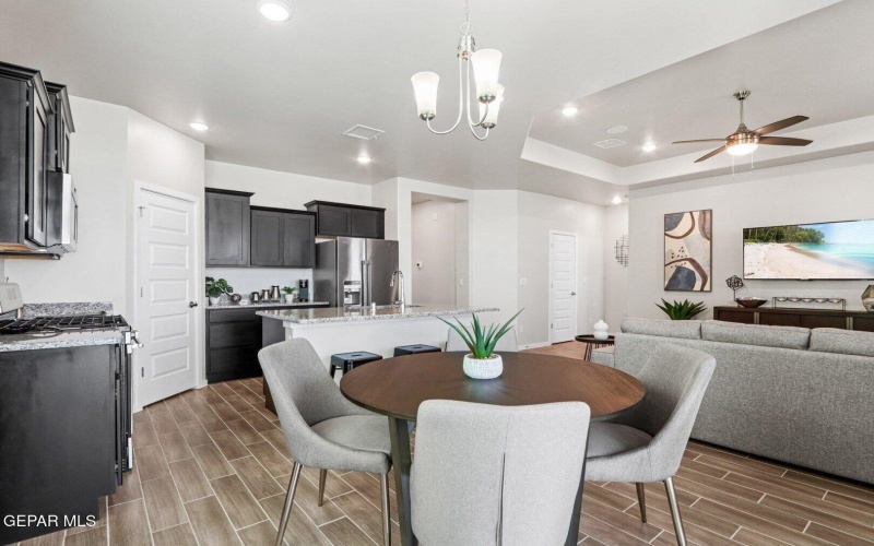 712 Paseo Campanero Street, Horizon City, TX 79928, 3 Bedrooms Bedrooms, ,2 BathroomsBathrooms,Residential,For Sale,712 Paseo Campanero Street,924285