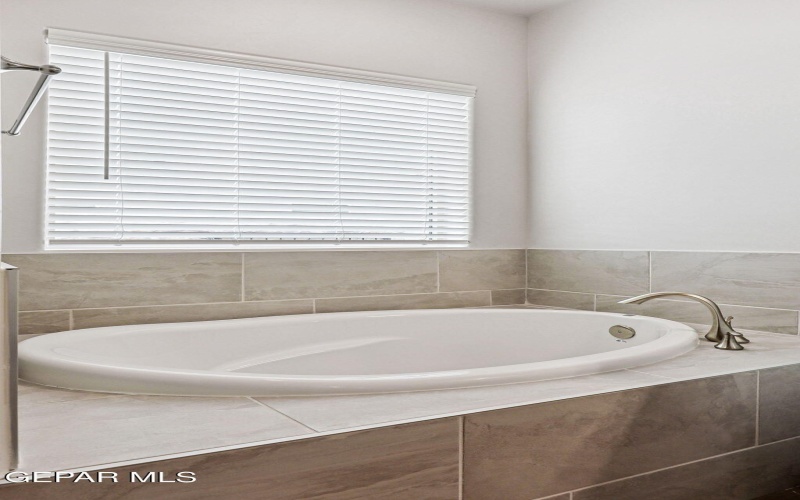 12940 Tatenhill Drive, El Paso, TX 79928, 4 Habitaciones Habitaciones , ,2 BañosBaños,Residential,En Venta,12940 Tatenhill Drive,924288
