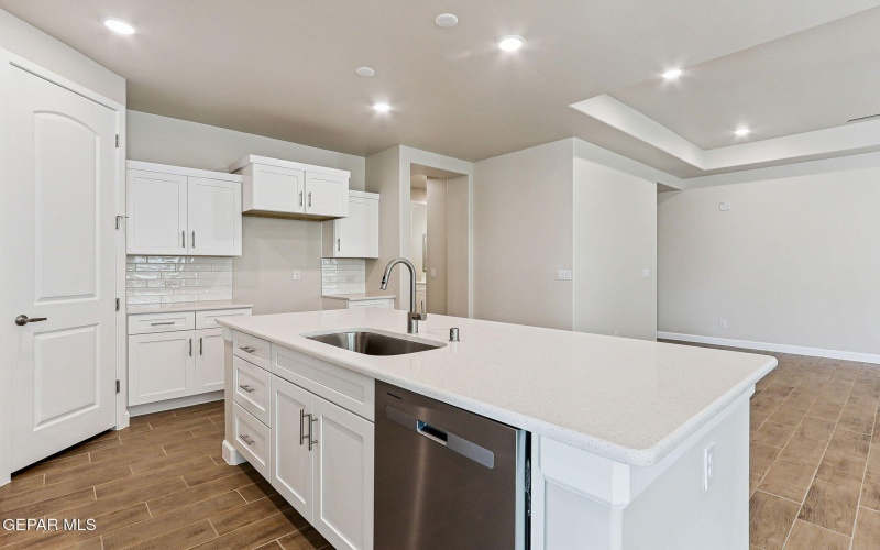 12940 Tatenhill Drive, El Paso, TX 79928, 4 Habitaciones Habitaciones , ,2 BañosBaños,Residential,En Venta,12940 Tatenhill Drive,924288