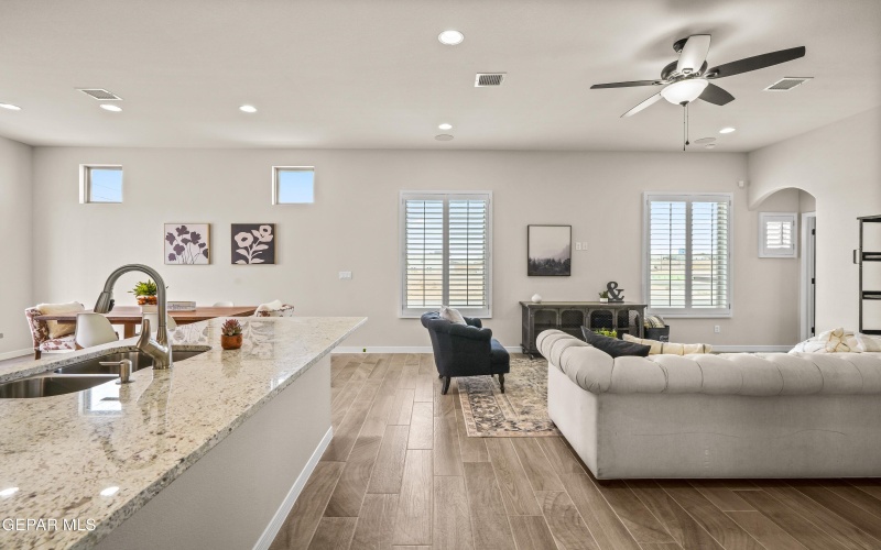10720 Bill Bates Street, El Paso, TX 79924, 3 Bedrooms Bedrooms, ,3 BathroomsBathrooms,Residential,For Sale,10720 Bill Bates Street,924300