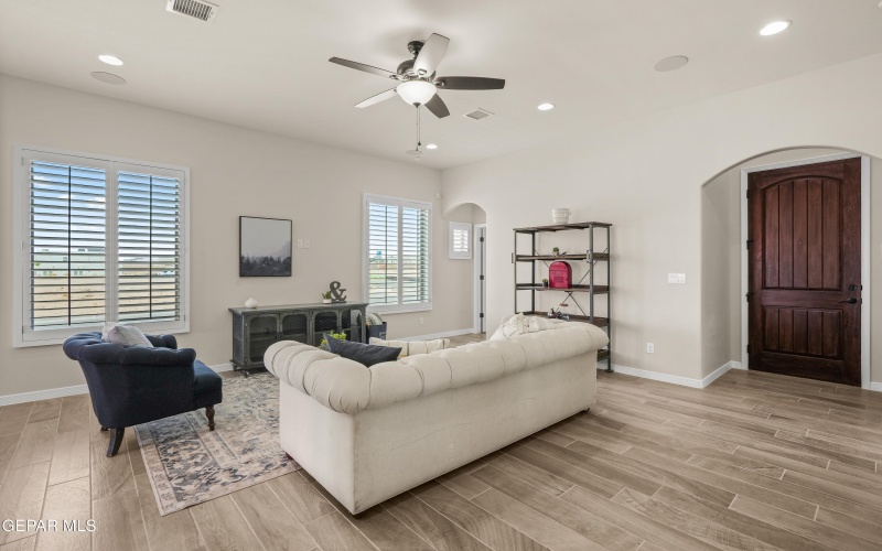 10720 Bill Bates Street, El Paso, TX 79924, 3 Bedrooms Bedrooms, ,3 BathroomsBathrooms,Residential,For Sale,10720 Bill Bates Street,924300