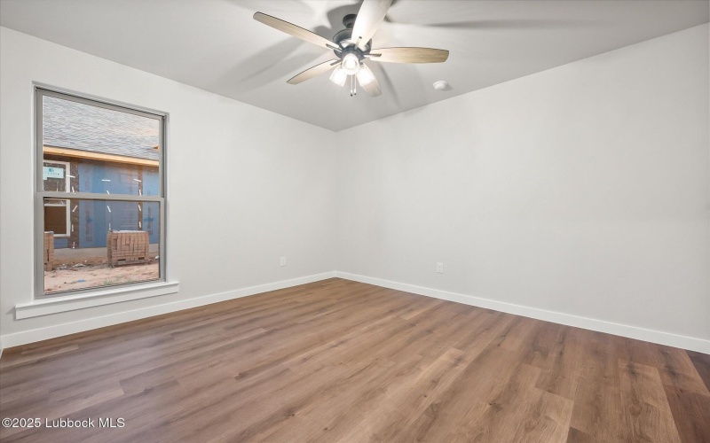 10704 Beaufort Avenue, Lubbock, TX 79424, 3 Bedrooms Bedrooms, ,2 BathroomsBathrooms,Residential,For Sale,10704 Beaufort Avenue,202556037