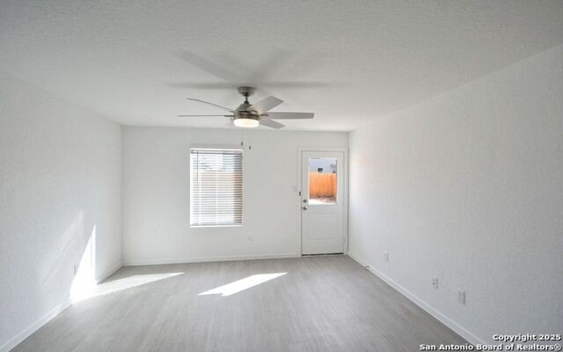 11559 Field Briar, Converse, TX 78109, 3 Habitaciones Habitaciones , ,2 BañosBaños,Residential Lease,En Alquiler,11559 Field Briar,1874269