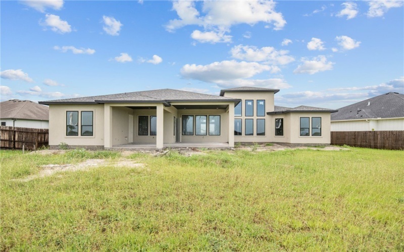 758 Buffalo Creek Drive, Corpus Christi, TX 78415, 5 Bedrooms Bedrooms, ,3 BathroomsBathrooms,Residential,For Sale,758 Buffalo Creek Drive,460060