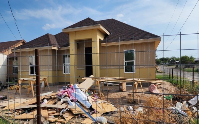 75 School Circle, Eagle Pass, TX 78852, 3 Bedrooms Bedrooms, ,2 BathroomsBathrooms,Residential,For Sale,75 School Circle,81335