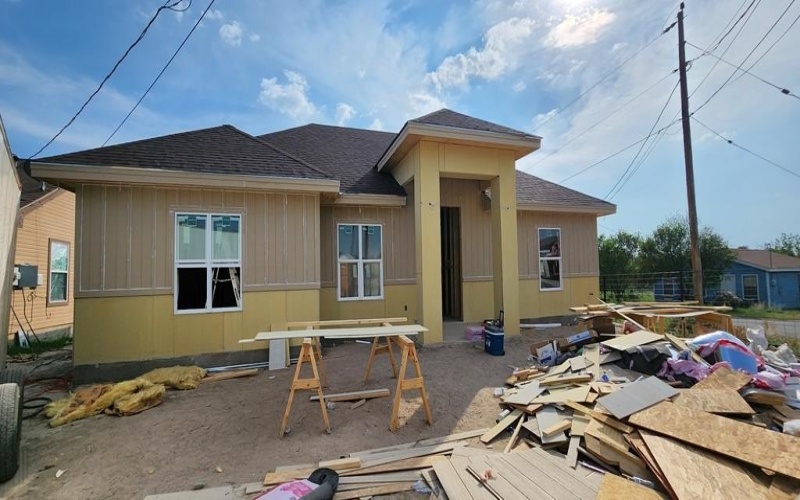 75 School Circle, Eagle Pass, TX 78852, 3 Bedrooms Bedrooms, ,2 BathroomsBathrooms,Residential,For Sale,75 School Circle,81335
