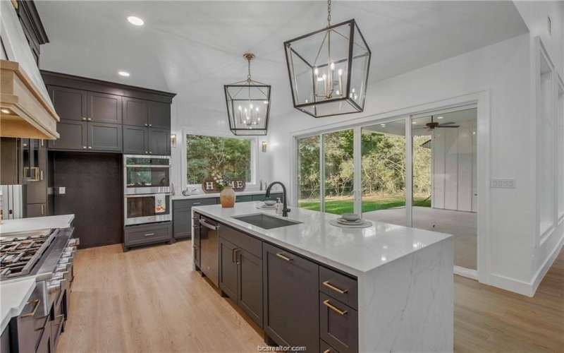 4334 Berkshire, Franklin, TX 77856, 4 Bedrooms Bedrooms, ,3 BathroomsBathrooms,Residential,For Sale,4334 Berkshire,25002114