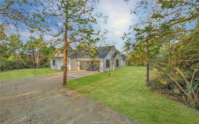 4334 Berkshire, Franklin, TX 77856, 4 Bedrooms Bedrooms, ,3 BathroomsBathrooms,Residential,For Sale,4334 Berkshire,25002114