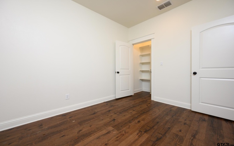 6470 Hwy 110 N, Tyler, TX 75704, 2 Habitaciones Habitaciones , ,1 BañoBaños,Granja,En Venta,6470 Hwy 110 N,25008871