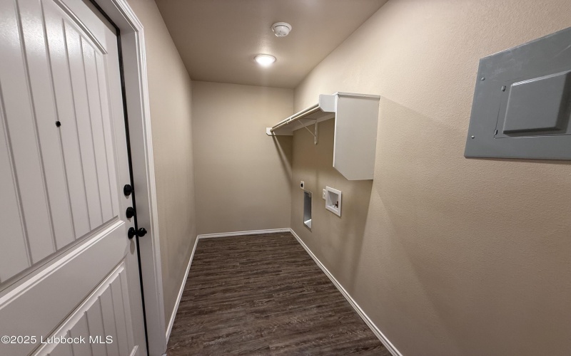3124 E Cornell Street, Lubbock, TX 79403, 3 Bedrooms Bedrooms, ,2 BathroomsBathrooms,Residential Lease,For Rent,3124 E Cornell Street,202556111