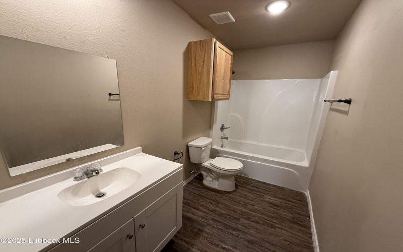 3124 E Cornell Street, Lubbock, TX 79403, 3 Bedrooms Bedrooms, ,2 BathroomsBathrooms,Residential Lease,For Rent,3124 E Cornell Street,202556111