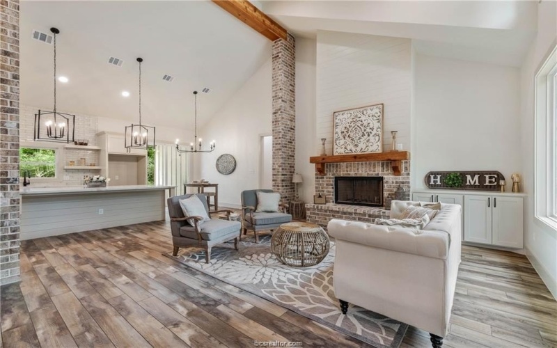 2512 Yorkshire Trail, Franklin, TX 77856, 4 Bedrooms Bedrooms, ,2 BathroomsBathrooms,Residential,For Sale,2512 Yorkshire Trail,25002115