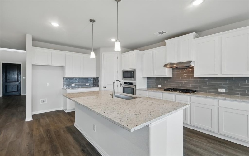 16509 Freshwater Drive, Celina, TX 75009, 5 Bedrooms Bedrooms, ,3 BathroomsBathrooms,Residential,For Sale,16509 Freshwater Drive,20748403